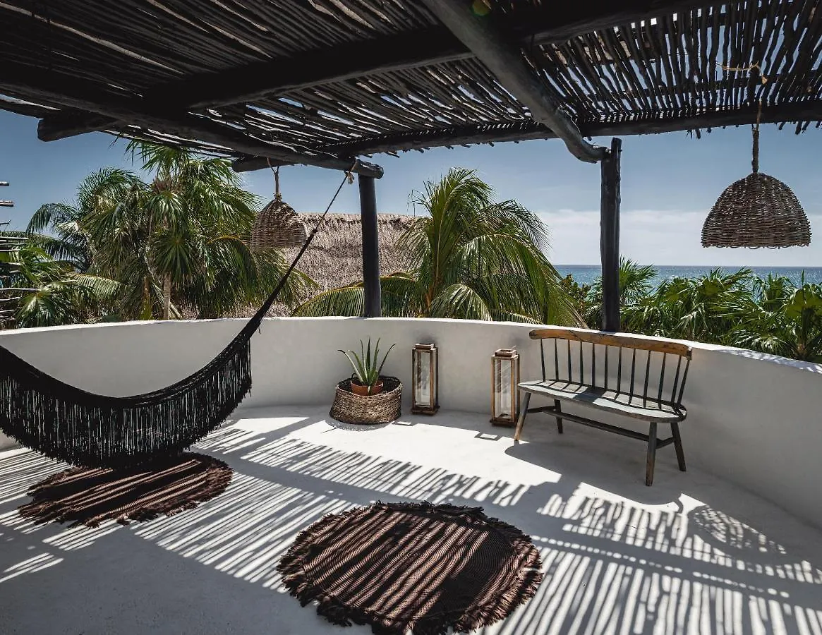 Hotel Nest Tulum
